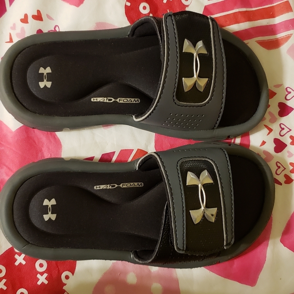 Under Armor Slides Boys